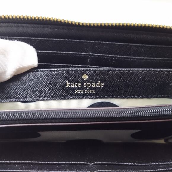 Kate Spade New York Black Leather Zip Around Credit Card Wallet - $178 - Picture 11 of 16